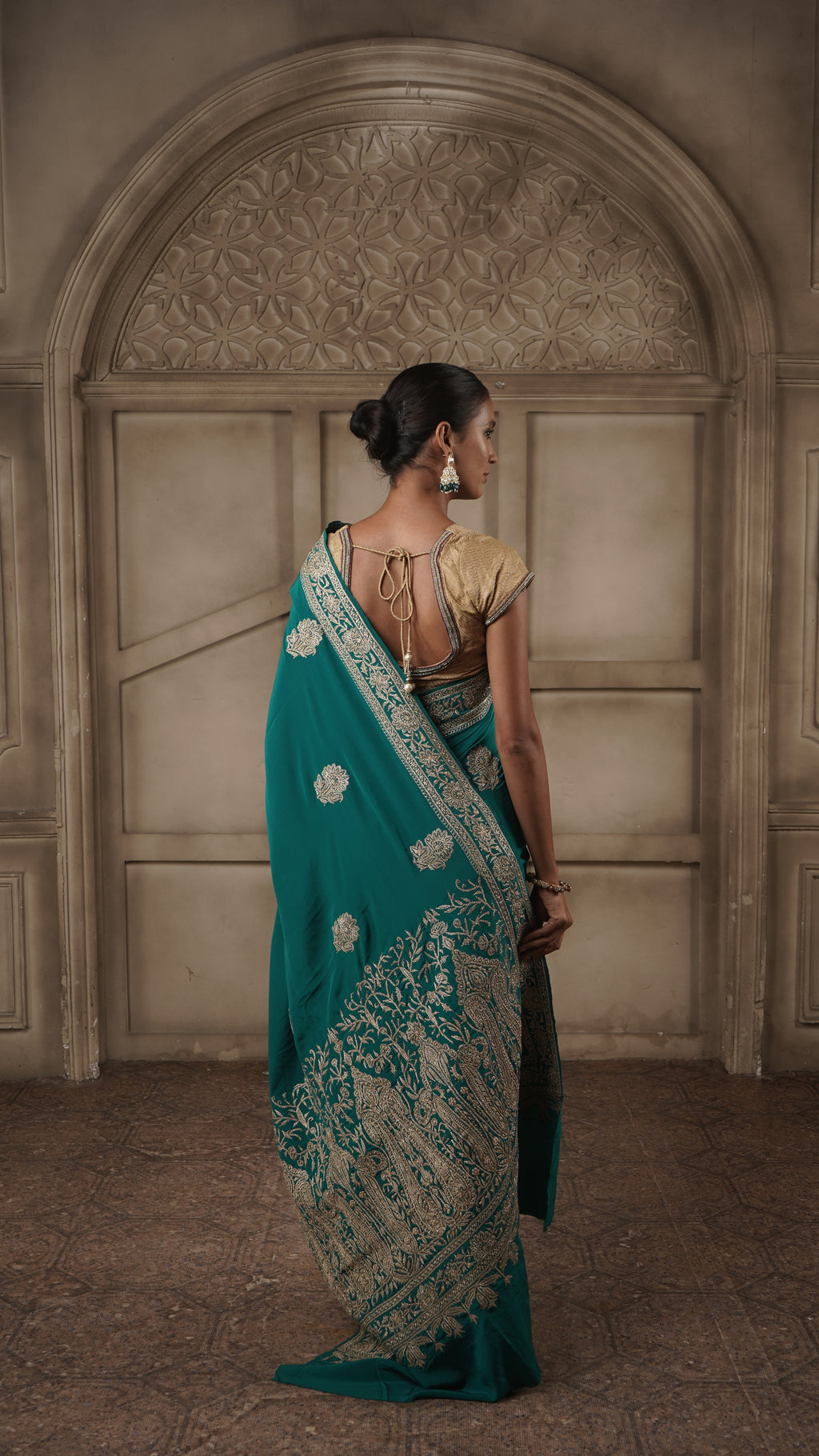 Crepe Saree with Hand Tilla Embroidery