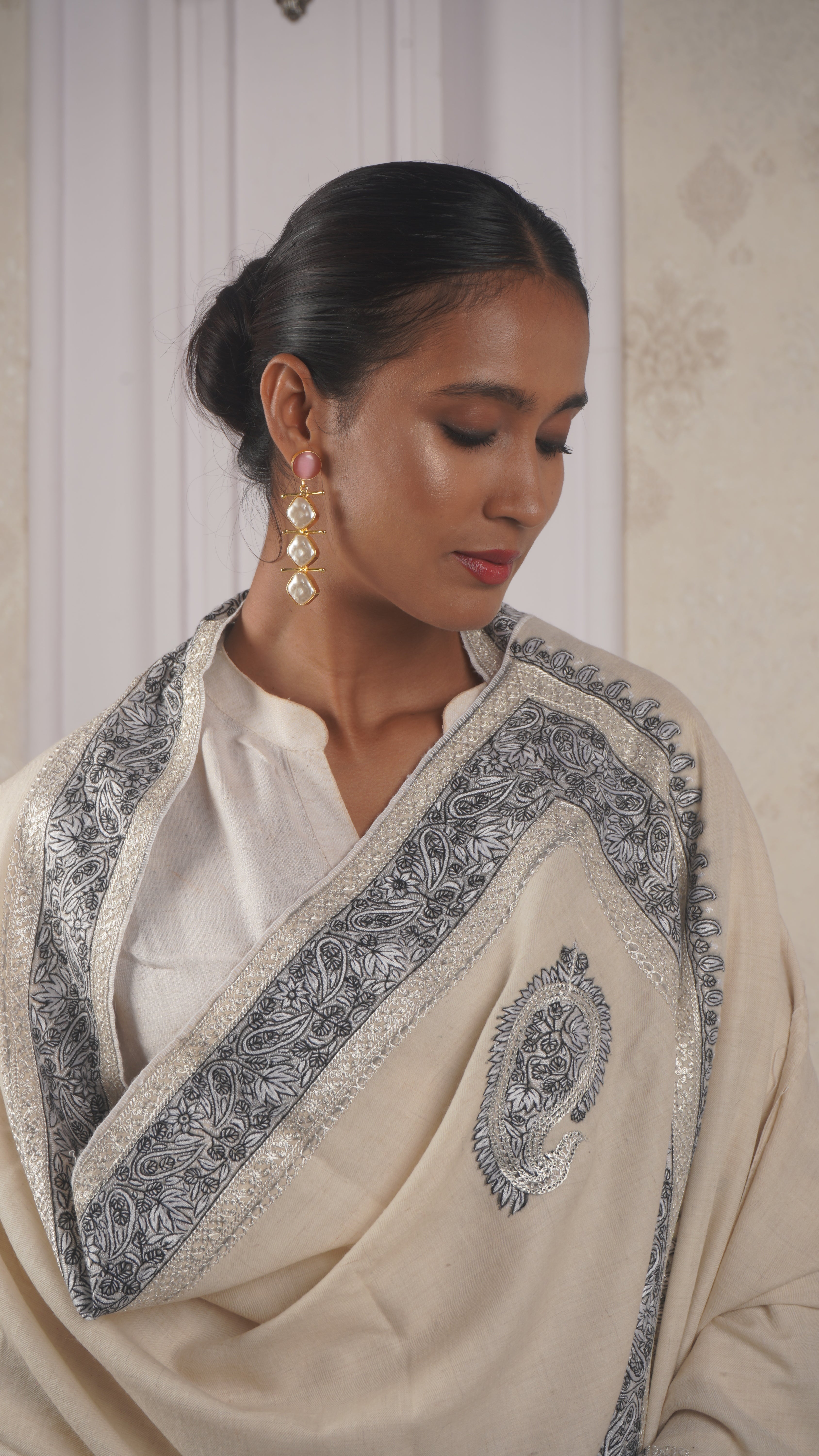 Luxury Kashmiri Pashmina Shawl with Tilla and Sozni Embroidery