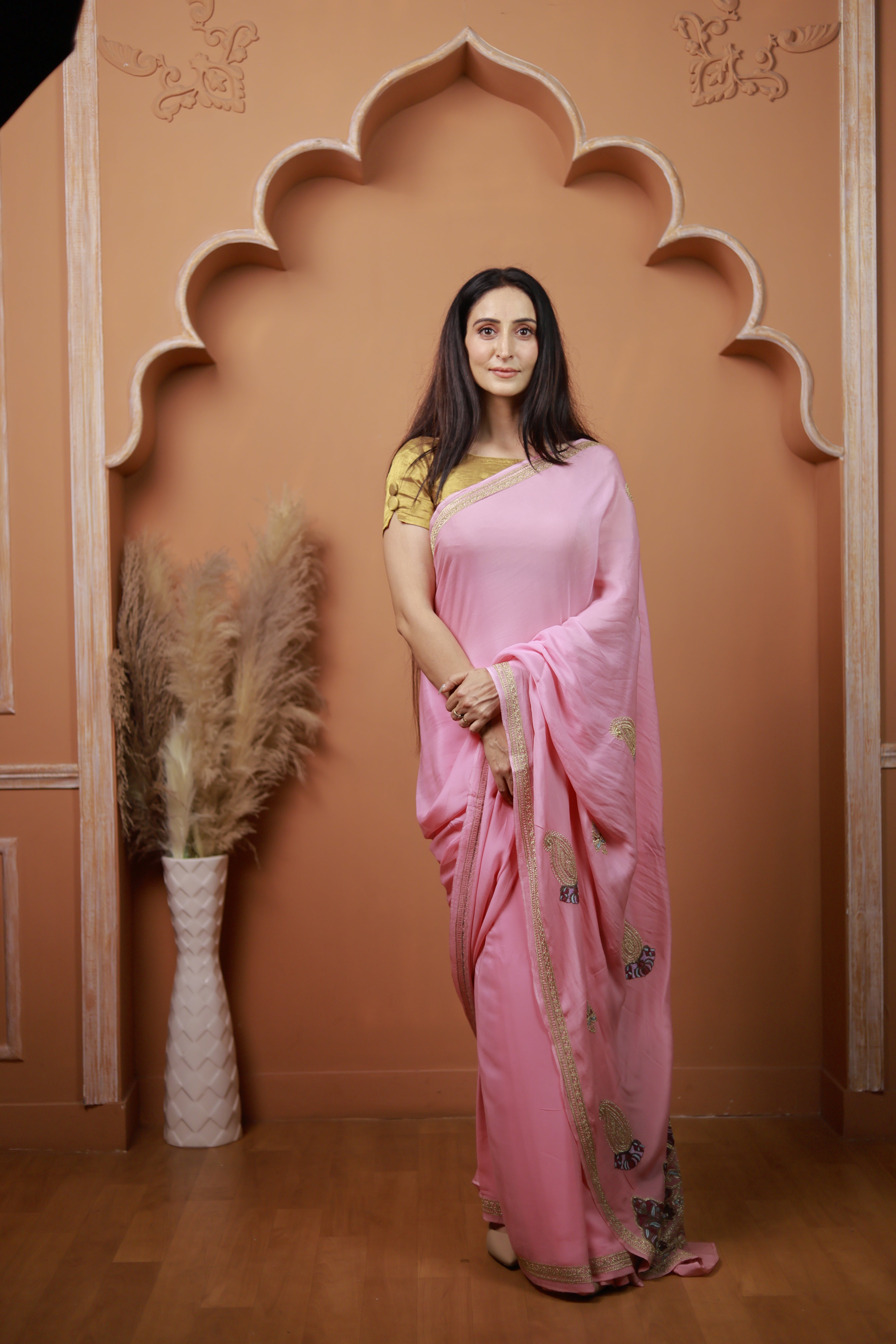 Pink Crepe Saree – Handcrafted Sozni & Tilla Embroidery