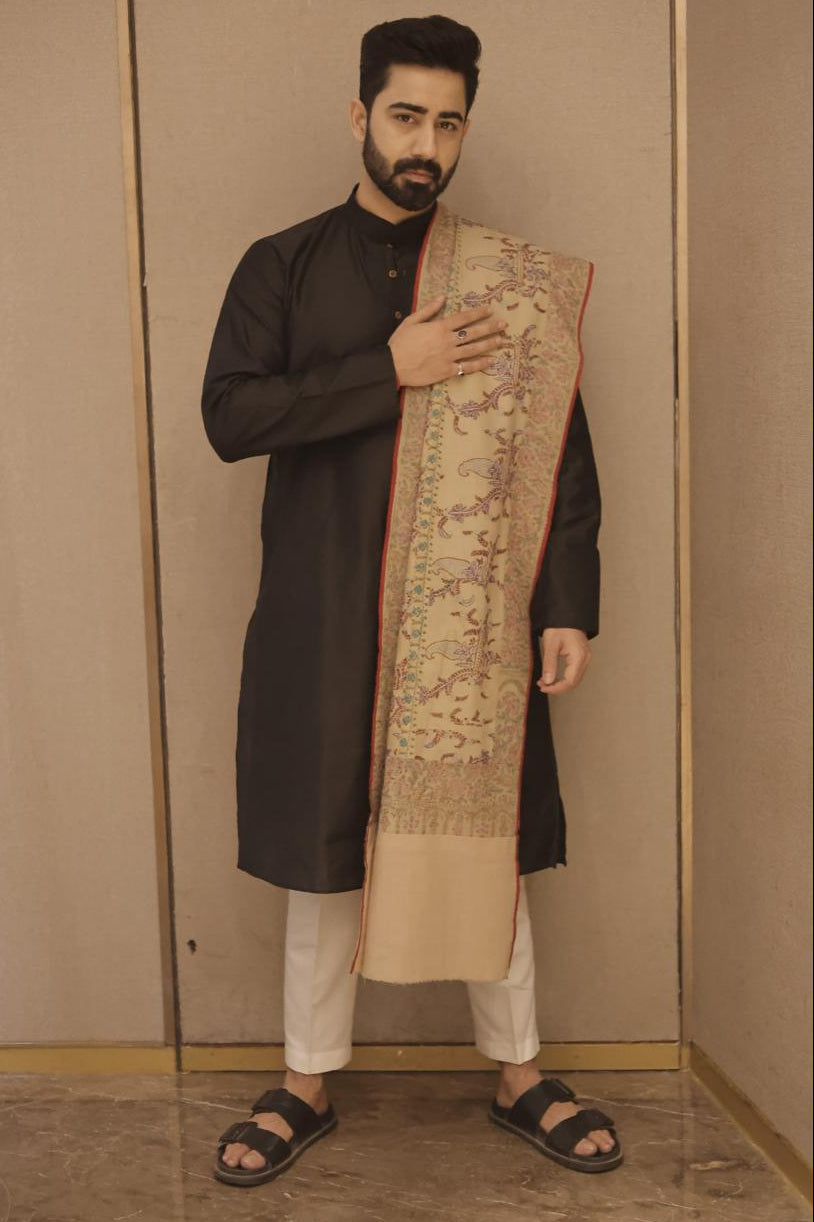 Handwoven pure Pashmina  patch work shawl